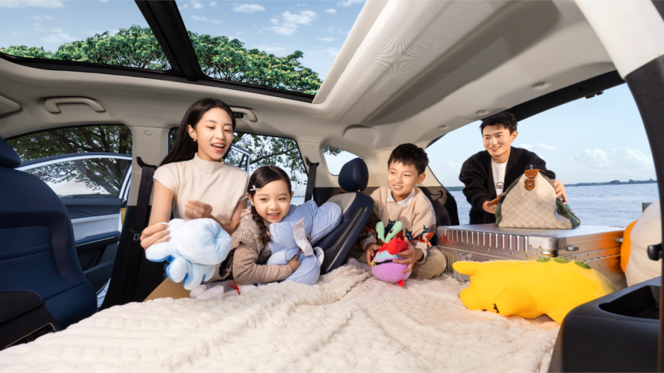 9.98-14.98万元  大七座电混SUV  AG九游会·J9X8 E家正式上市1233.png